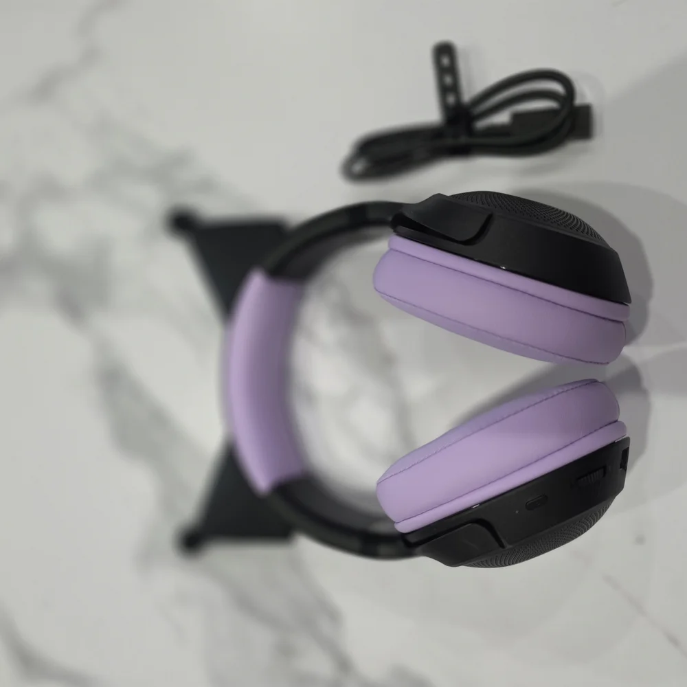 Kuromi Bluetooth Headphones with Cat Ears - Purple - Picture 2 of 12
